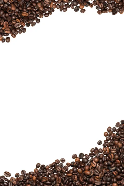 Granos de café tostados aislados sobre fondo blanco — Foto de Stock