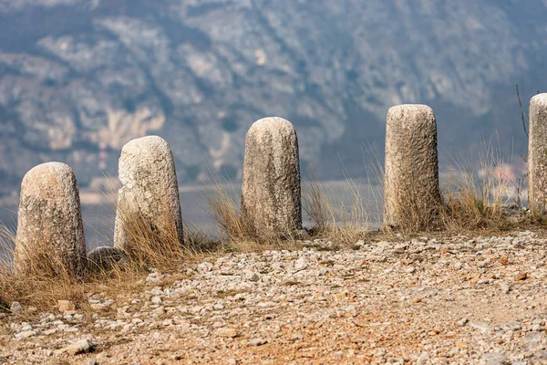 Baluartes de pedra antigos usados como corrimão - Veneto Itália — Fotografia de Stock