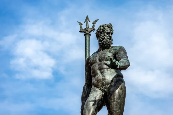 Primer Plano Estatua Bronce Neptuno 1566 Dios Romano Fuente Piazza — Foto de Stock