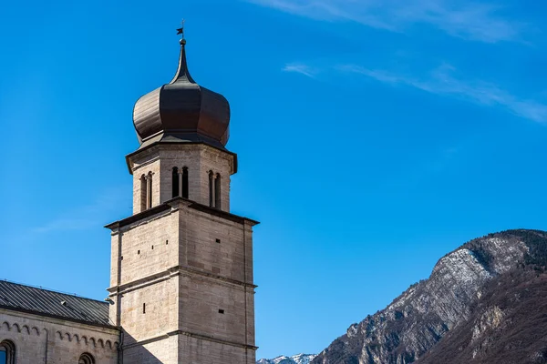 Zbliżenie Katedry San Vigilio Duomo Trento 1212 1321 Dzwonnicą Tle — Zdjęcie stockowe