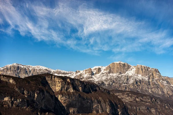 Pico Paganella Cima Roda 2125 Nevados Alpes Con Las Antenas — Foto de Stock