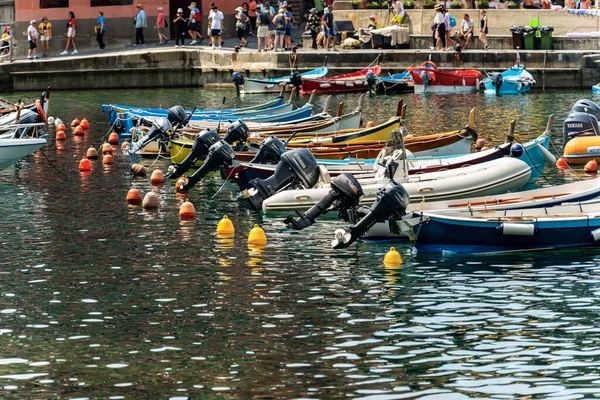 Vernazza Liguria Italia Julio 2019 Puerto Del Antiguo Pueblo Vernazza — Foto de Stock