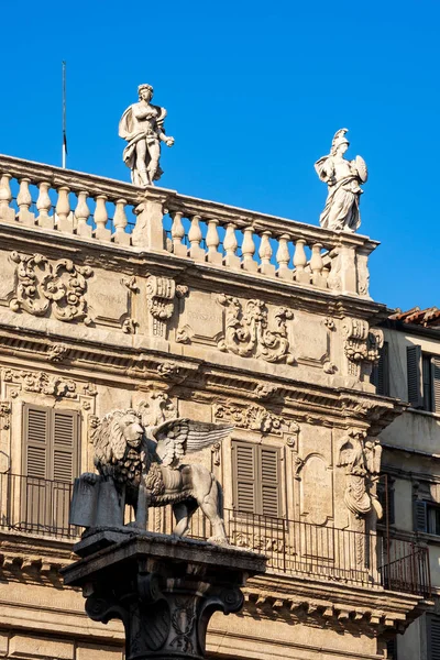 Ancient Palazzo Maffei Palace Baroque Style 1626 1663 Winged Lion — Stock Photo, Image
