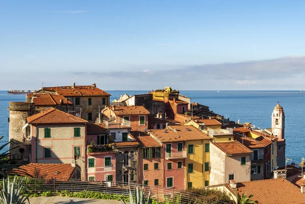 意大利Liguria拉斯皮西亚湾Lerici市Tellaro和地中海古小村 — 图库照片