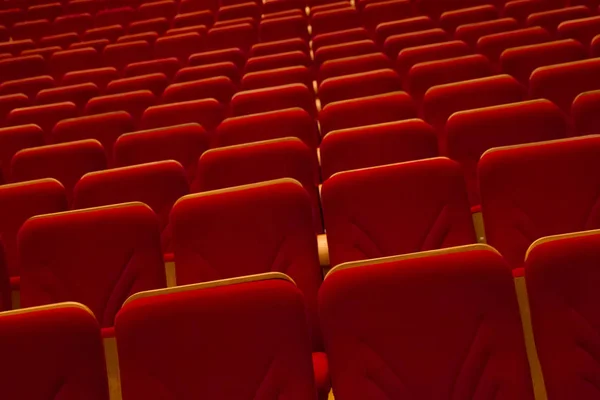 Kursi kosong dalam bioskop — Stok Foto