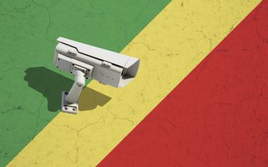 CCTV güvenlik kamera duvar boyalı Cumhuriyeti Kongo bayrak ile