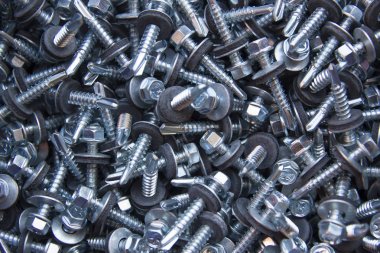 Cıvata ile çamaşır makinesi çok