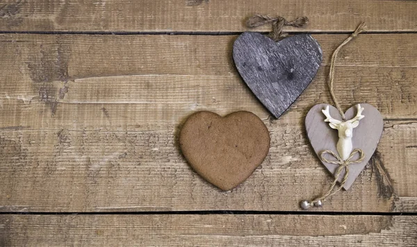 Retro ginger biscuit in form of heart — Stock Photo, Image