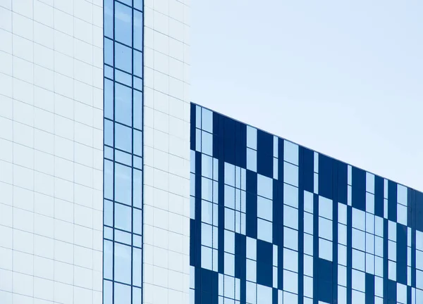 Parte di vetro grattacielo uffici — Foto Stock
