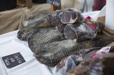 İspanya fuarında kurutulmuş et