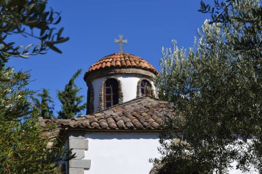 Bina, bir tipik Yunan beyaz kilise Halkidikya, Yunanistan