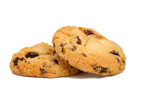 Dos galletas con pasas aisladas sobre fondo blanco — Foto de Stock