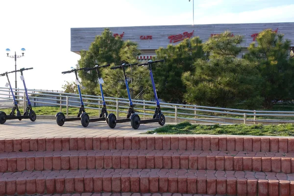 Mars 2020 Russie Sotchi Location Scooter Électrique Dans Les Rues — Photo