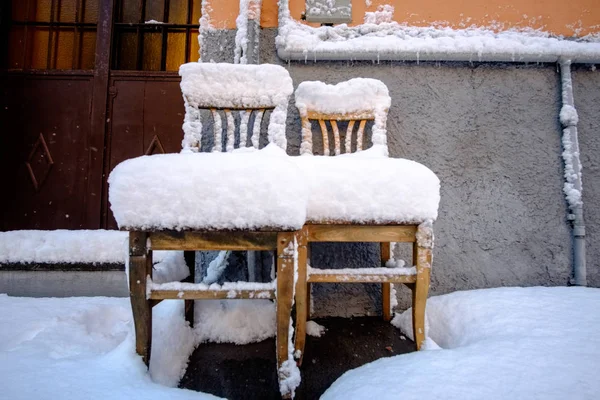 The chair under snow — Stock Photo, Image