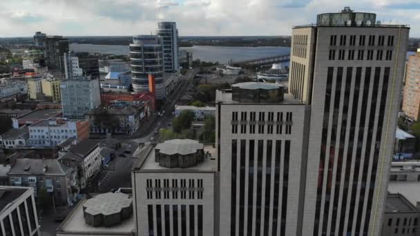 Hermosa Vista Desde Dron Ciudad Dnipro Con Calles Edificios Río — Vídeos de Stock