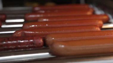 Sosis ızgara, açık havada, Barbekü