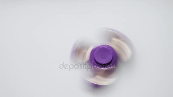 Spinner on a white background. Childrens toy spinner. — Stock Video