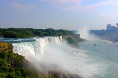 Niagara falls bizden yan 