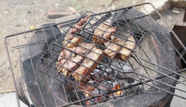 Domuz rostosu ızgara görüntüsünü