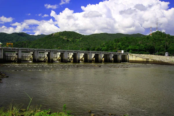 Bhumibol dam Part of Thailand — Stock Photo, Image