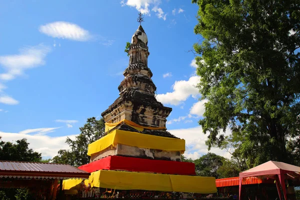 Pagoda, Iuthheete, Tak, Tailandia, monumentos, monumentos de guerra, hist — Foto de Stock