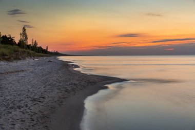 Göl Huron Beach sonra günbatımı - Ontario, Kanada