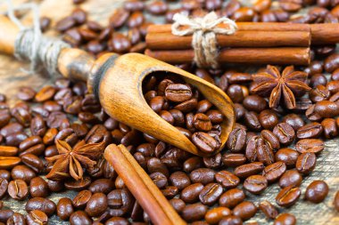 Eski arka plan üzerinde siyah kahve