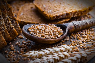 Buğday fasulye masada