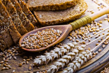 Buğday fasulye masada