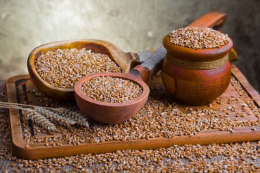 Buğday fasulye masada