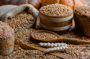 Buğday fasulye masada