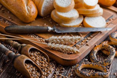 Eski arka plan buğday ekmek