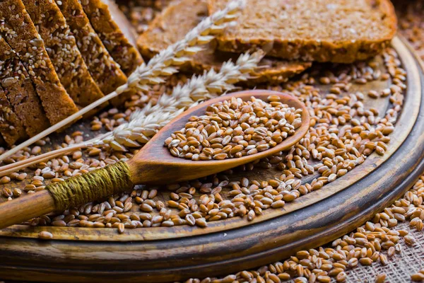 Buğday fasulye masada