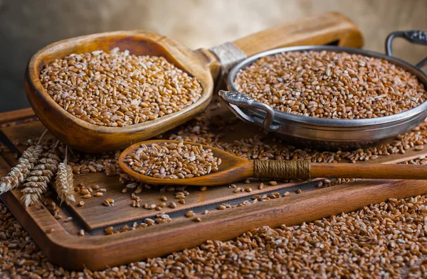 Buğday fasulye masada