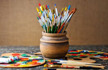 boya ve fırça çizimi için