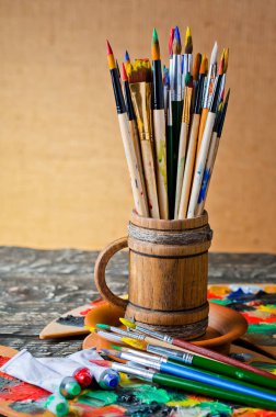 boya ve fırça çizimi için