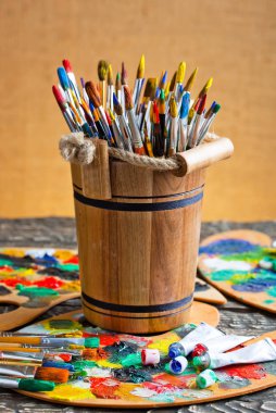 boya ve fırça çizimi için