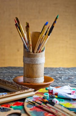 boya ve fırça çizimi için