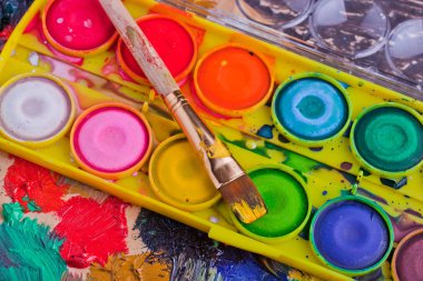 boya ve fırça çizimi için