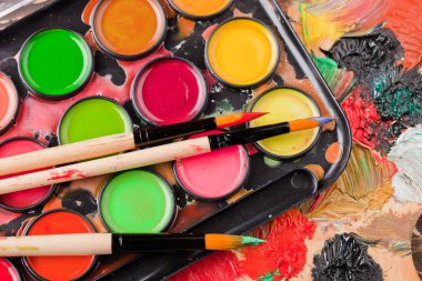 boya ve fırça çizimi için