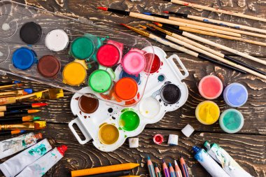 boya ve fırça çizimi için