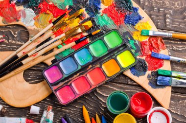 boya ve fırça çizimi için