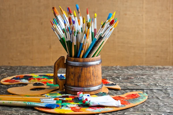Paints and brush for drawing — Stock Photo, Image