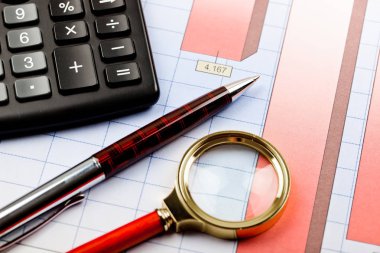 Masada ofiste iş nesneleri