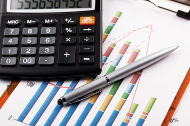 Masada ofiste iş nesneleri