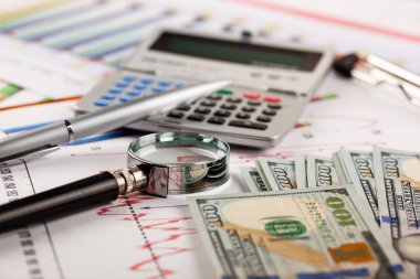 Masada ofiste iş nesneleri