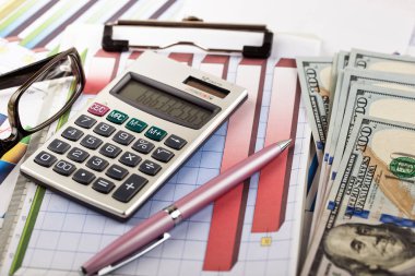 Masada ofiste iş nesneleri