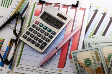 Masada ofiste iş nesneleri