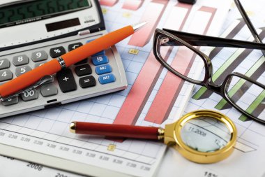 Masada ofiste iş nesneleri