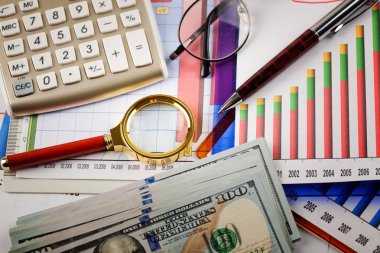 Masada ofiste iş nesneleri